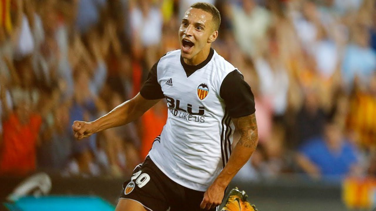 Napoli Want Valencia’s Rodrigo Football Transfer News